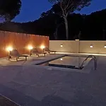 펜션 Bel Coll 8p Airco Pool And Views *