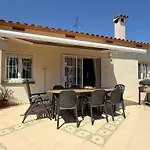 Bel Coll 8p Airco Pool And Views * L' Escala