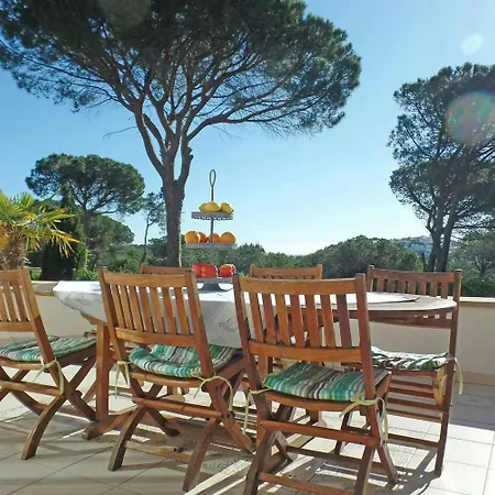 8p Airco Pool Views Holiday home *